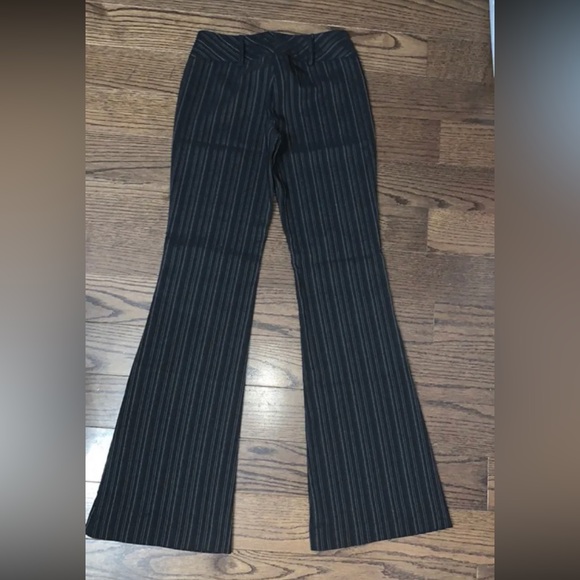 Pin stripe flare pants - Picture 2 of 2